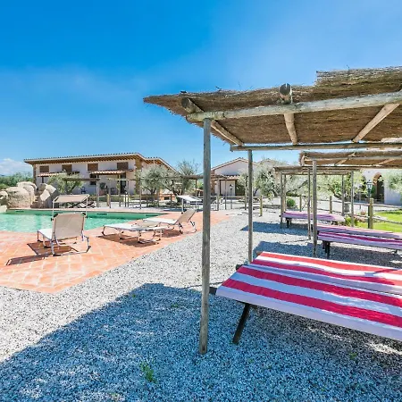 By Interhome Guardistallo